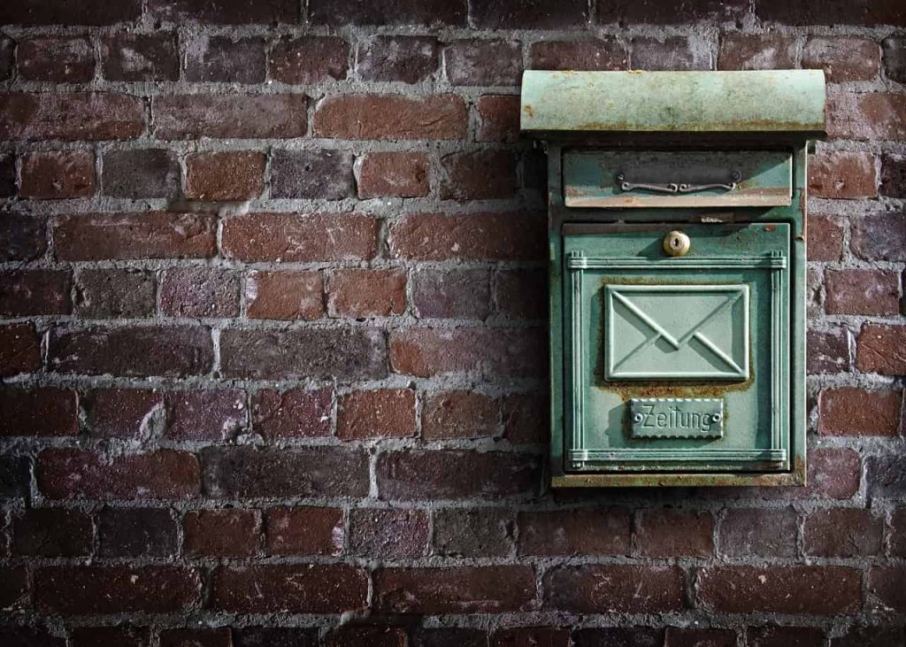 8 Reasons Your Small Business Needs Mail Forwarding - 